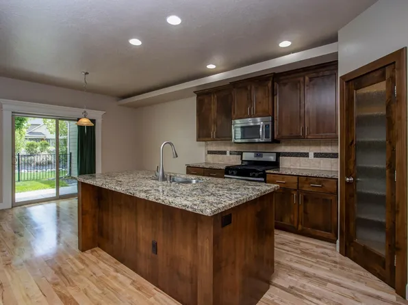 2760 S Gatewood Ln, Boise, ID 83709