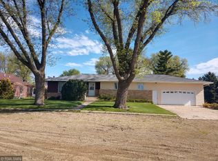 303 North St, Lucan, MN 56255