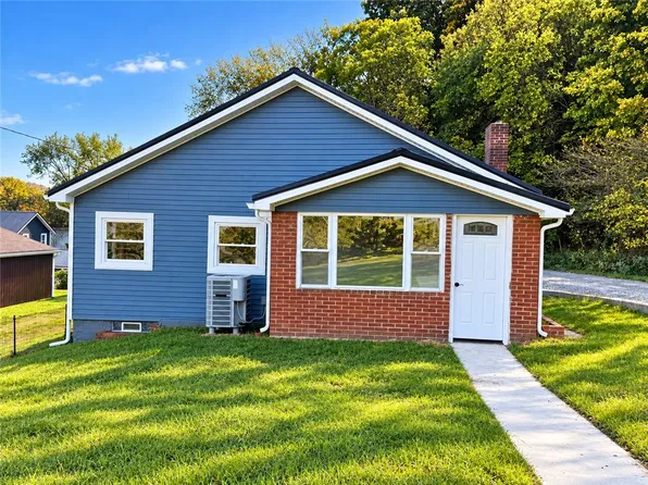 420 Church St, Ellwood City, PA 16117