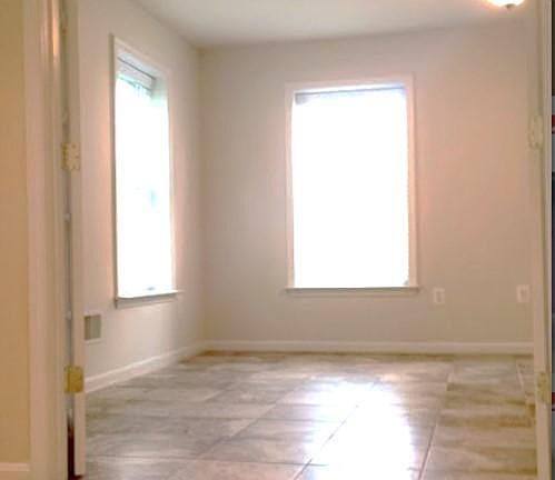 5th image of 7513 Woodpalace Ct