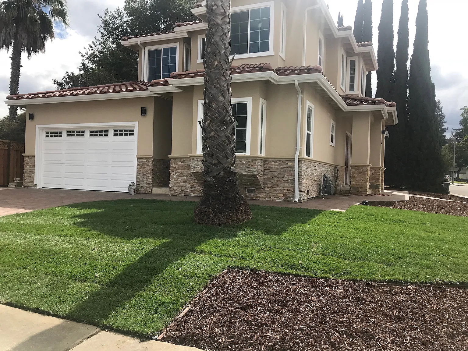 10700 Morengo Dr photo 1