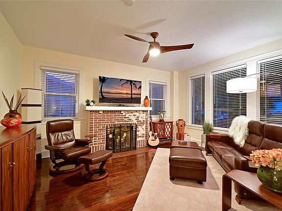 3rd image of 3542 Jacinto Ct