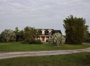 8 Cherry Blossom Ln, Winter Haven, FL 33884