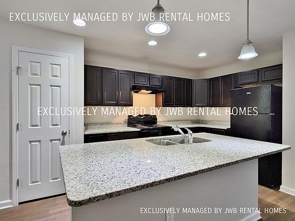 3rd image of 8728 Cocoa Ave