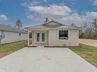 13725 Windsor Ave, Youngstown, FL 32466