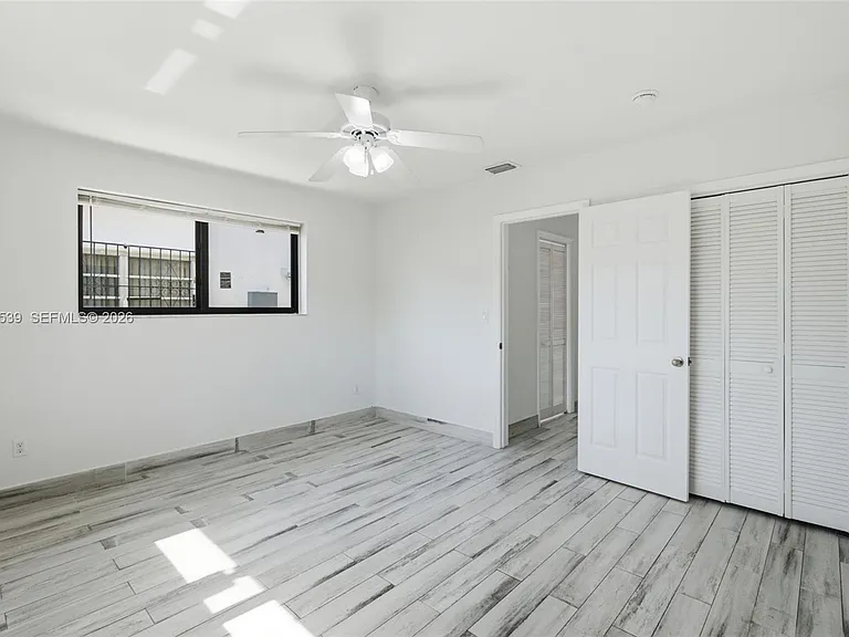 2627 SW 29th Ave #2627 — Photo 10