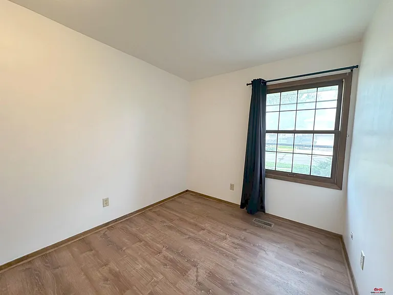 7130 Walker Ave — Photo 21