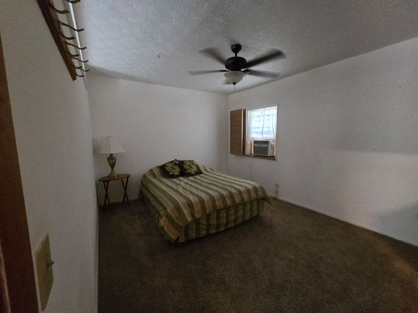 (undisclosed Address)