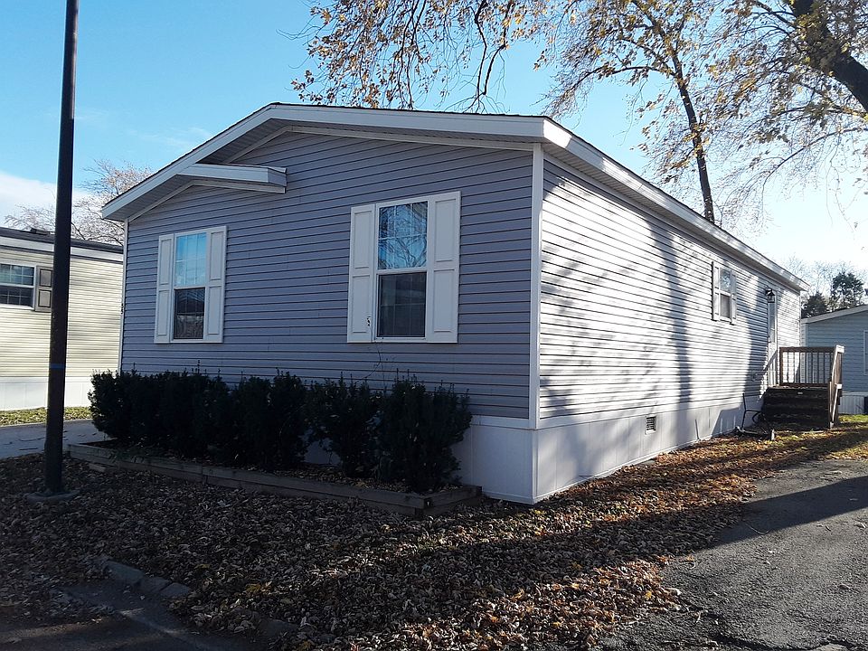 2nd image of 55 Cedar Ln