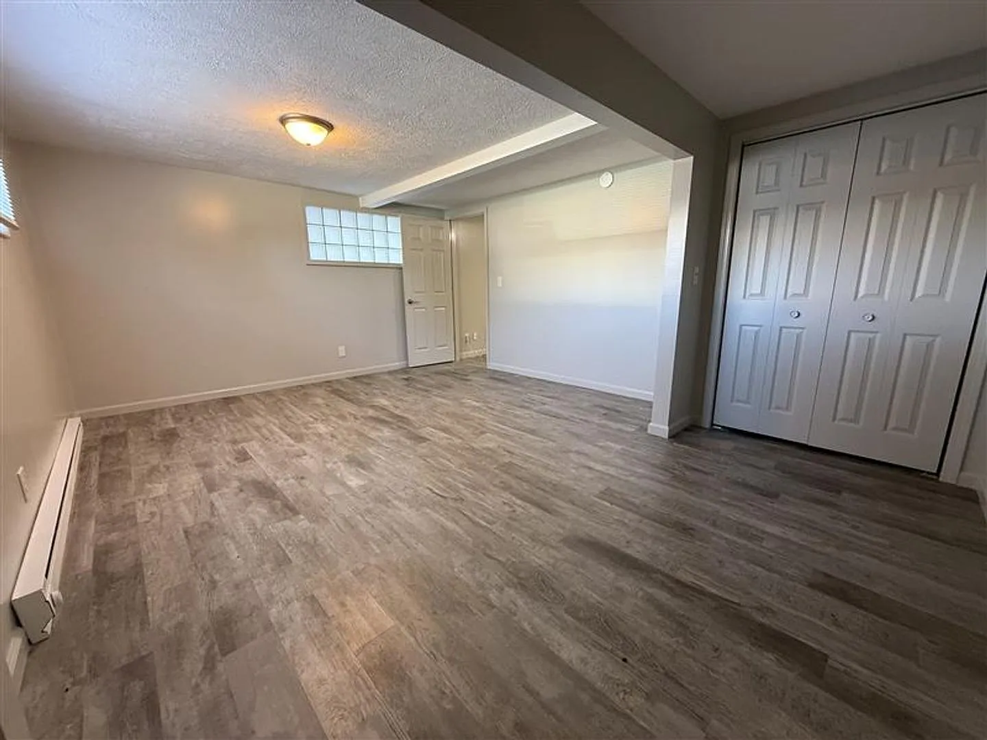 Spacious and Fully Renovated 2 Bedroom Apartment in the Village! — Photo 4