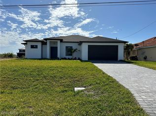 200 NE 18th St, Cape Coral, FL 33909
