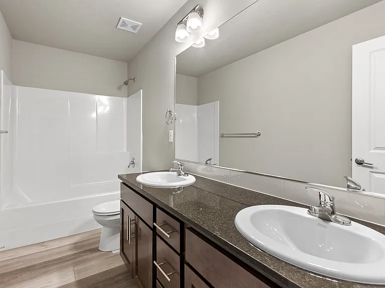 SingleFamilyHome.Residences.Birdwatcher.15