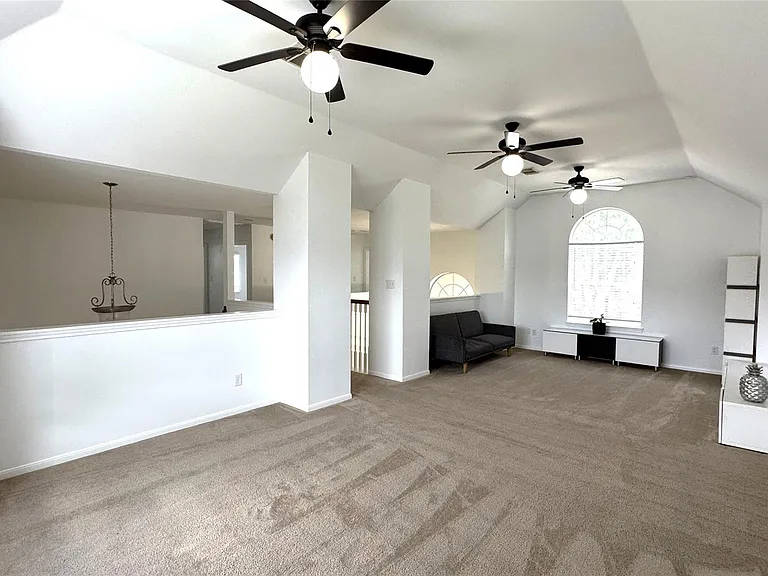 17630 Riata Springs Ln — Photo 25