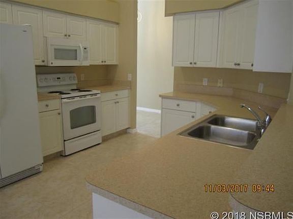 3rd image of 716 Coral Trace Blvd