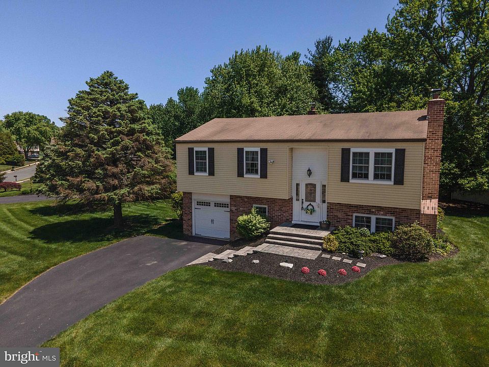 2025 Davis Dr, Norristown, PA 19403 Zillow