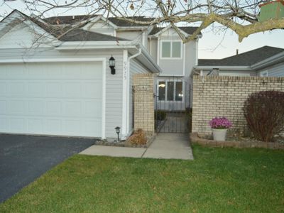 9975 Hunters Run St, Saint John, IN, 46373