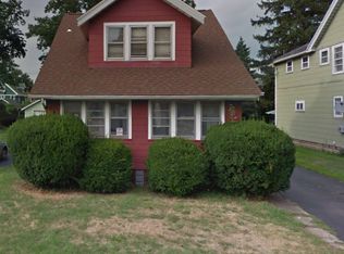 76 Merrill St, Rochester, NY 14615