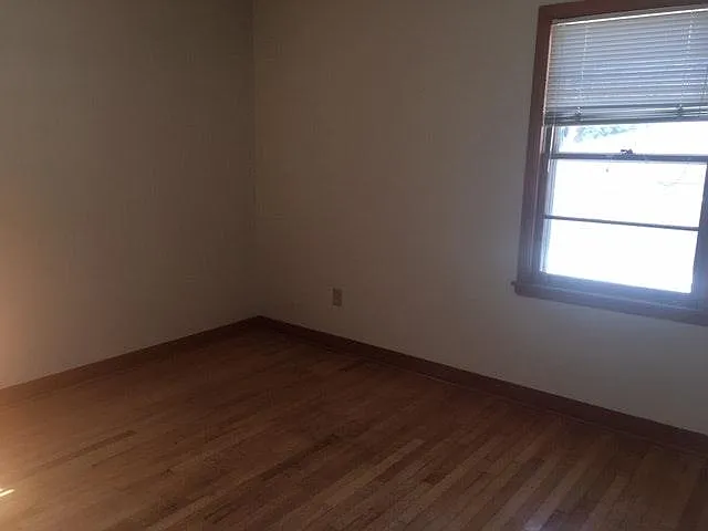 5243 Laurie Ln — Photo 14