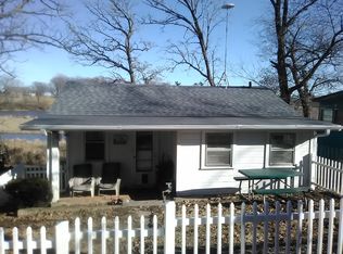 2759 Cottage Rd, La Fayette, IL 61449