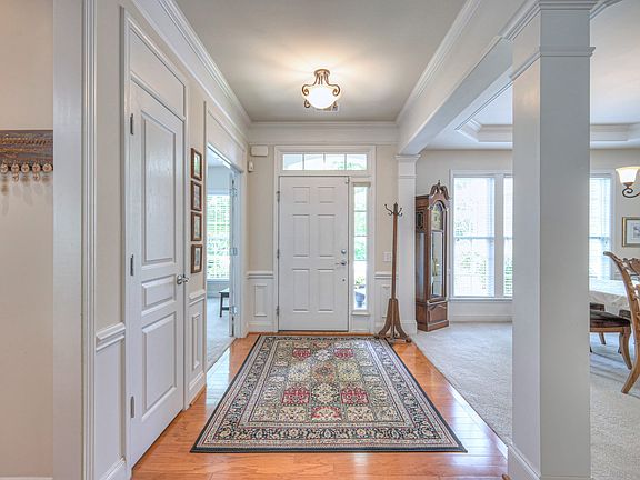 3rd image of 273 Antebellum Ln