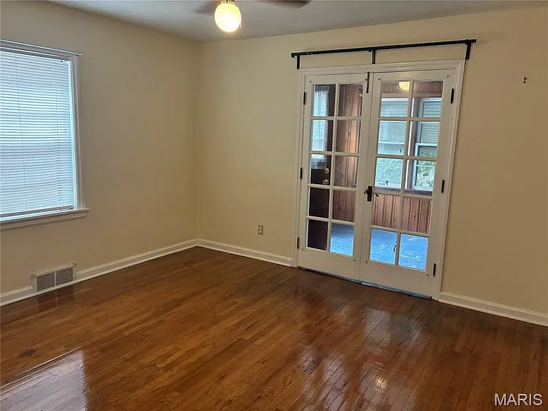 1813 Princeton Pl — Photo 7