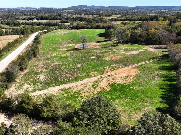 State Highway 221, Berryville, AR 72616