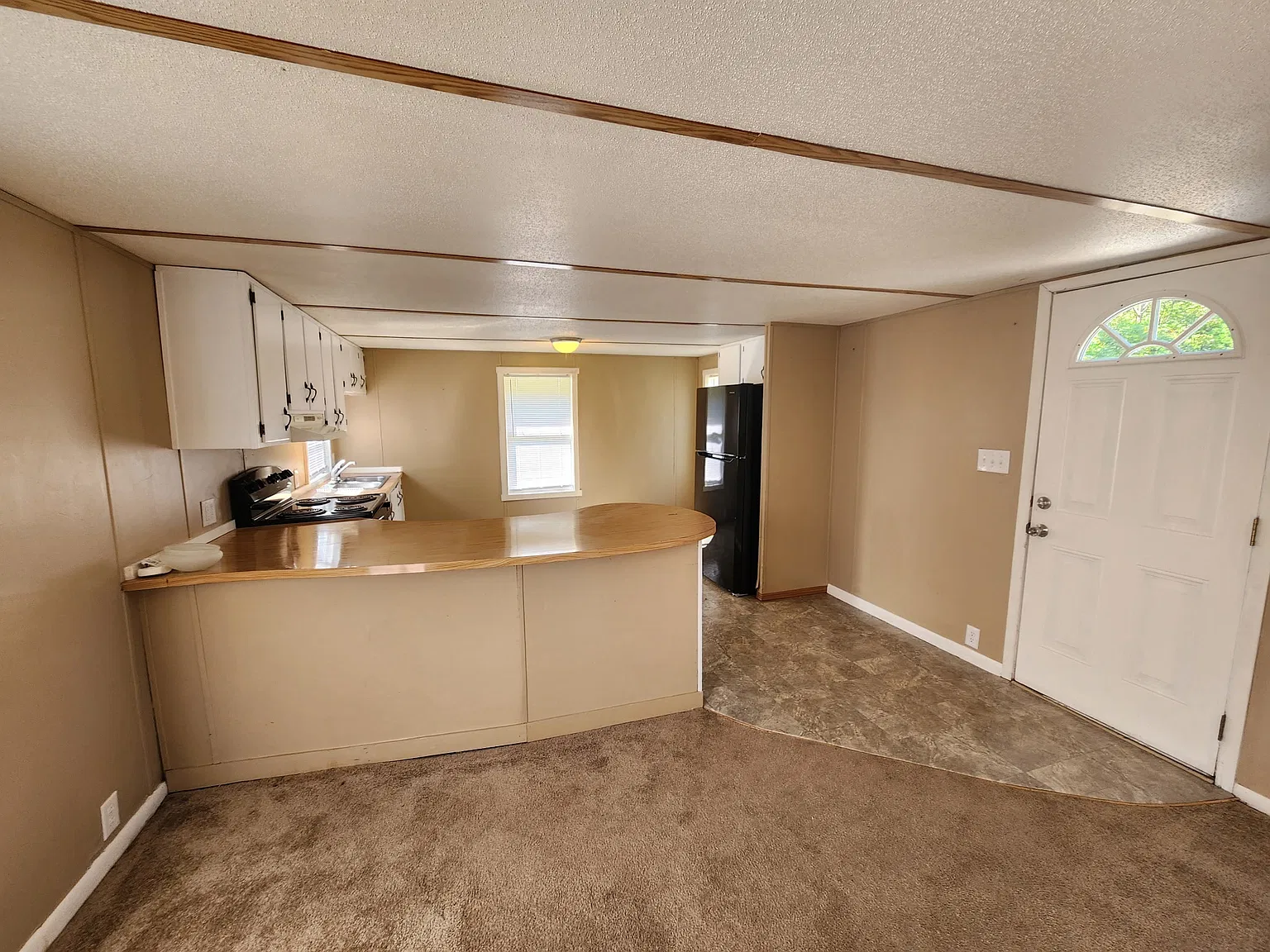 2 bed, 1120 sqft, $1,000 — Photo 1