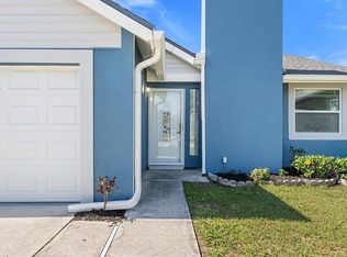 3525 65th Avenue Cir E, Sarasota, FL 34243