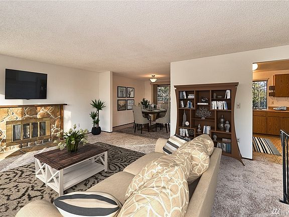 Fresh new carpeting to make this home feel new.