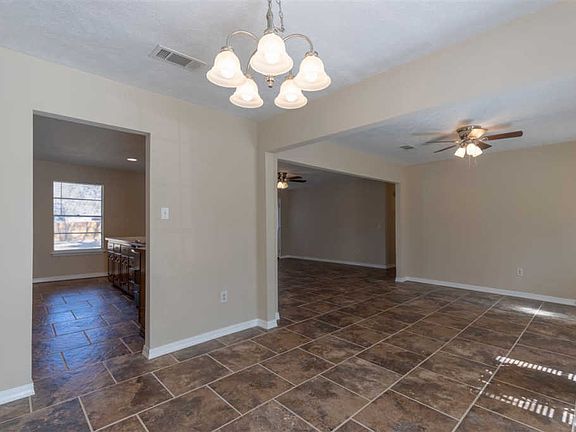 5th image of 3460 Dawn Dr