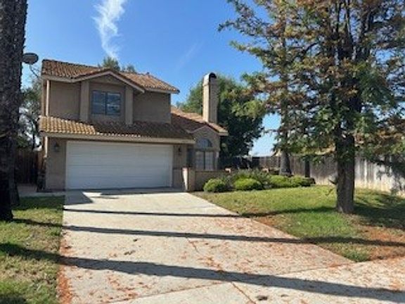 3rd image of 39874 Knollridge Dr