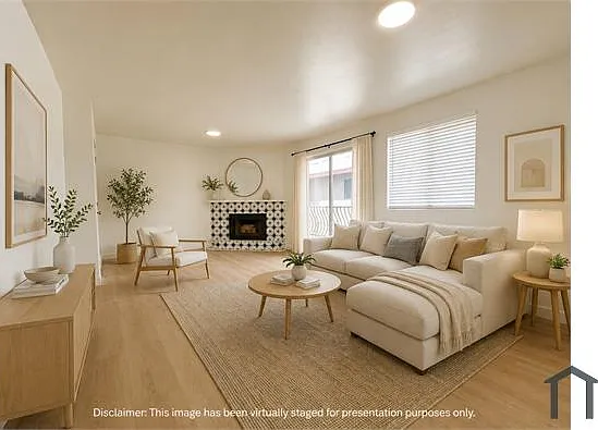 16126 S Ainsworth St #D — Photo 2