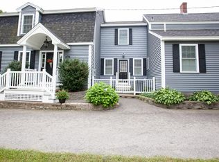 11 Oak St, Exeter, NH 03833