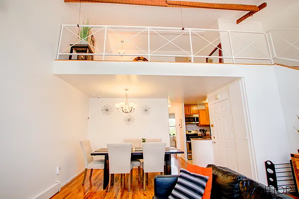 Rented by Chantior Real Estate LLC | media 20