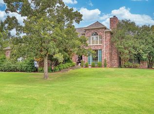 4723 Oak Leaf Dr, Tulsa, OK 74132