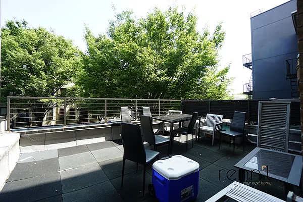 Rented by Rennit Inc. | media 2