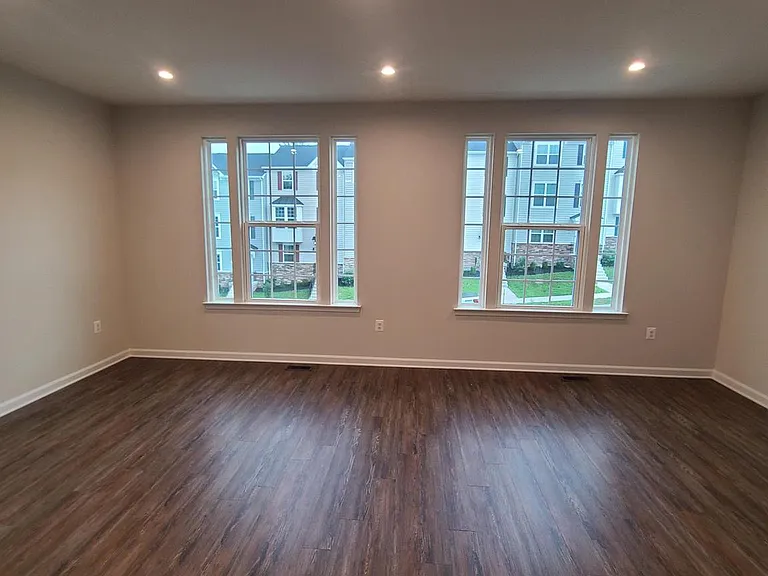 1006 Valley Run Dr — Photo 14