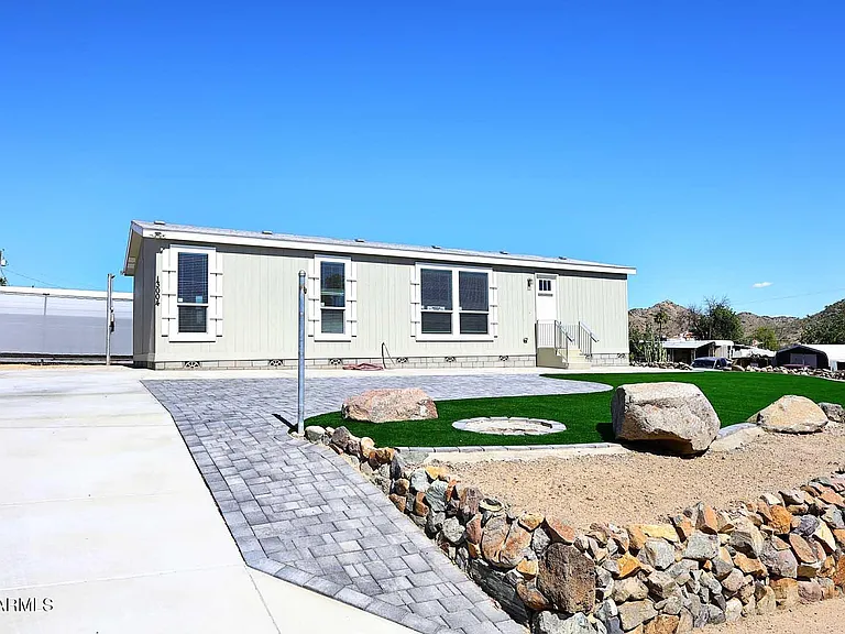 13004 N 19th Pl — Photo 30