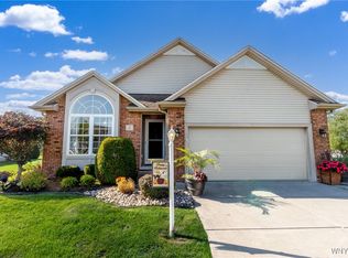 3 Starling Ct, North Tonawanda, NY 14120