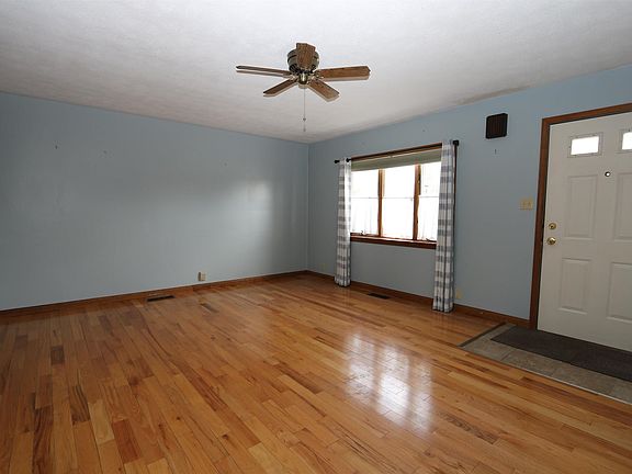4th image of 1226 Catherwood Dr