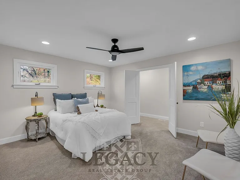 719 Woodmere Dr — Photo 17