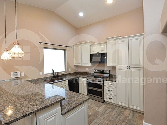4th image of 250 W Juniper Ave Unit 89