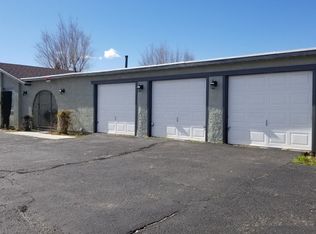 13136 Navajo Rd APT 1, Apple Valley, CA 92308