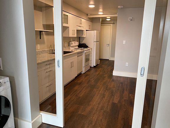 4th image of 803 Waimanu St #617