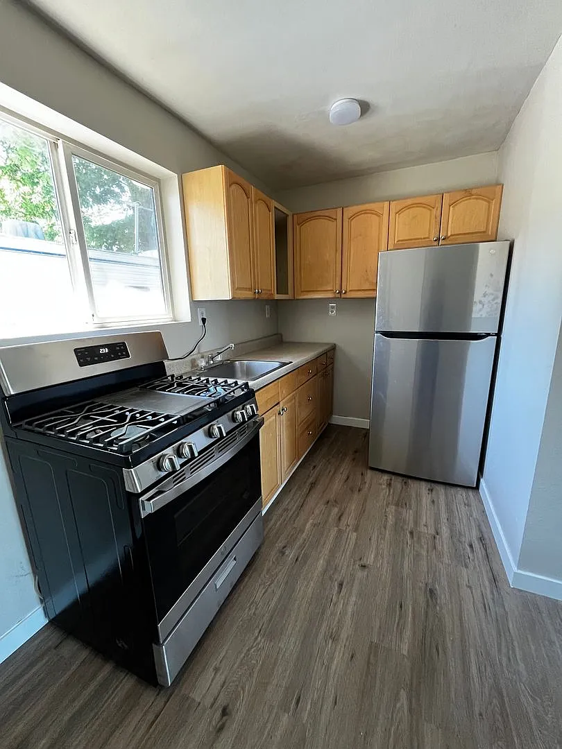 Ainsworth St - Rooms for Rent — Photo 4