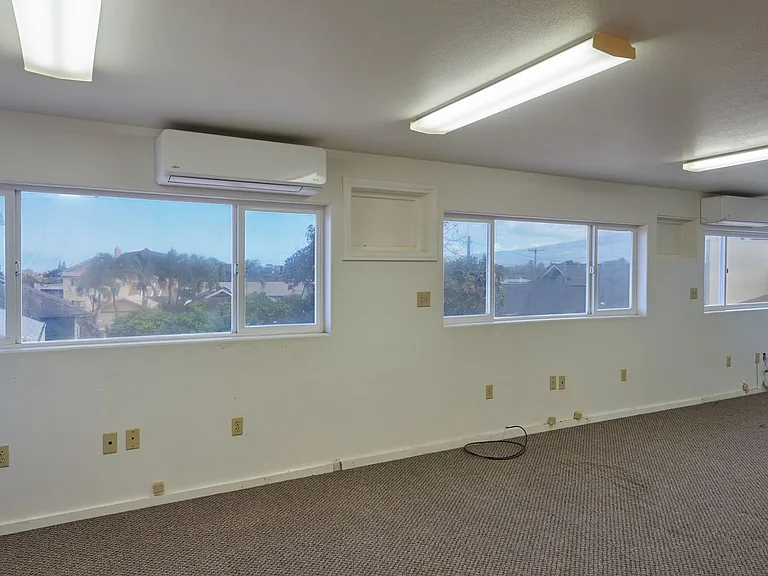 1955 E Vineyard St — Photo 15