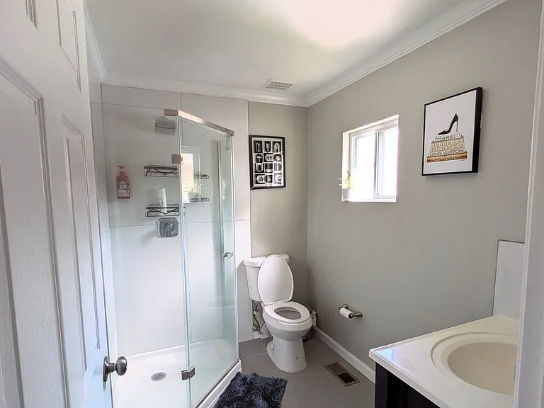 125 Orchard Ave — Photo 14
