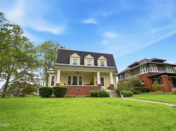 303 Campus Dr, Bluffton, OH 45817