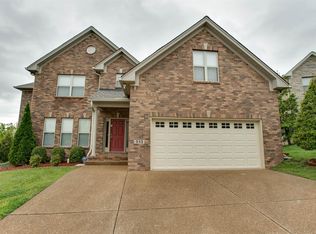 513 Summit Oaks Ct, Nashville, TN 37221