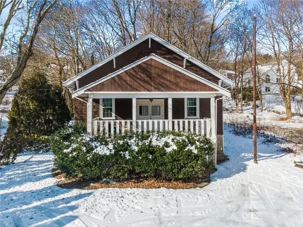 4237 Post Rd, Warwick, RI 02818